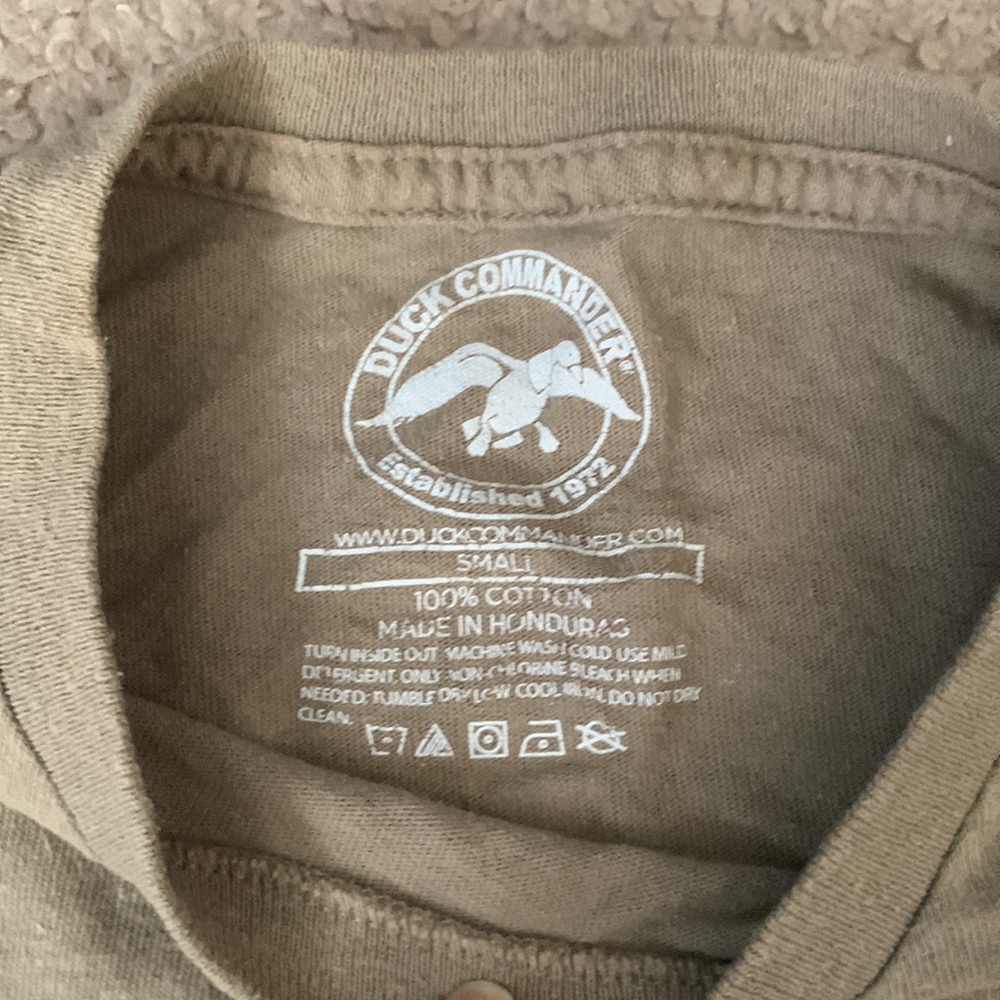 Duck Commander Tee - Picture 3 of 4